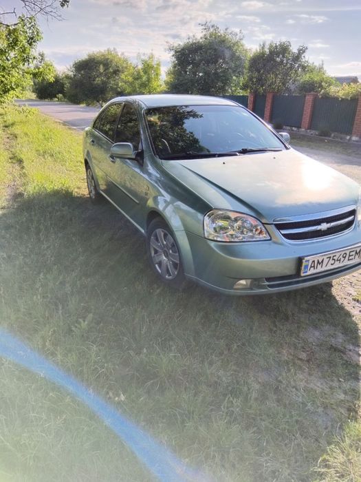 Продам шевроле лачеті