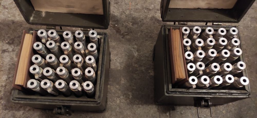 Dyzometry w skrzynce wojsko PRL