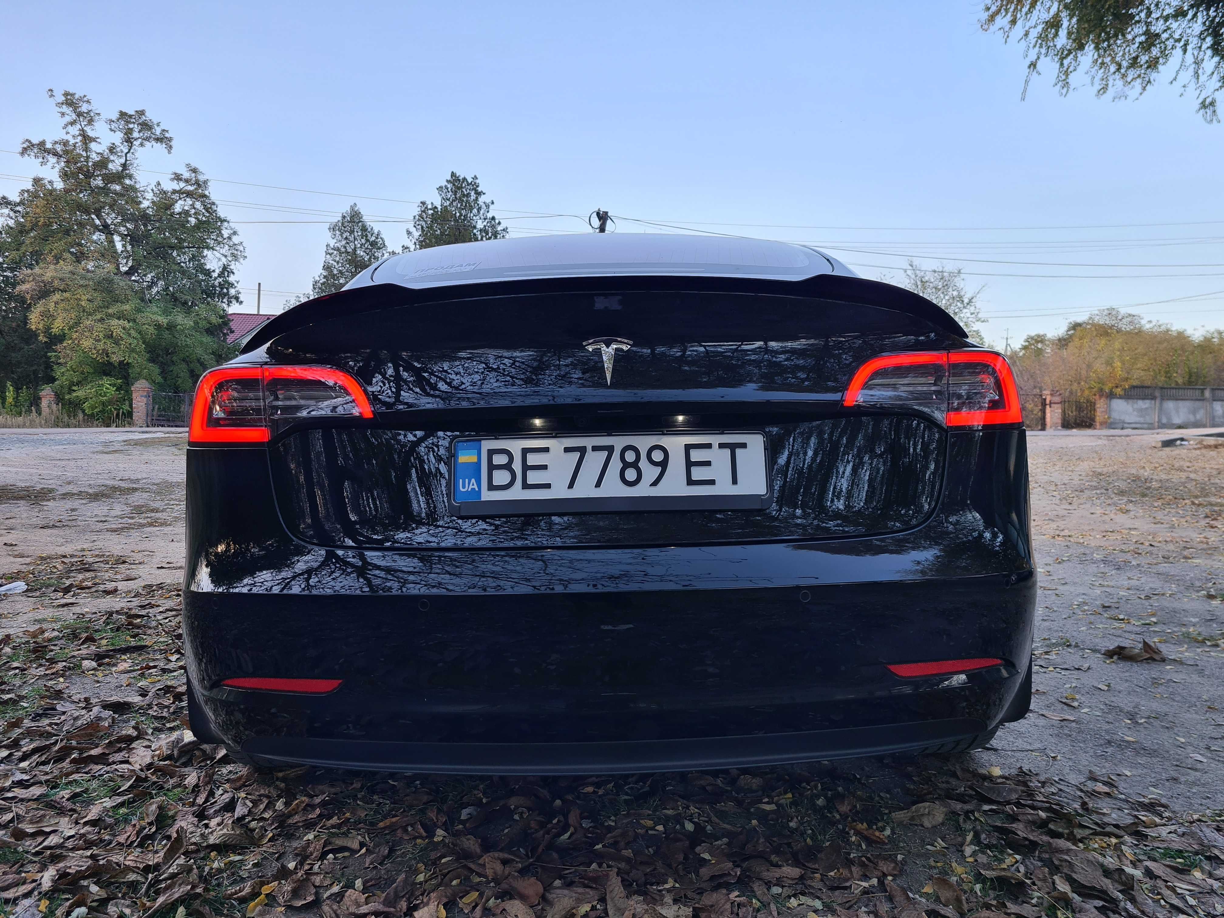 Tesla Model 3 Long Range