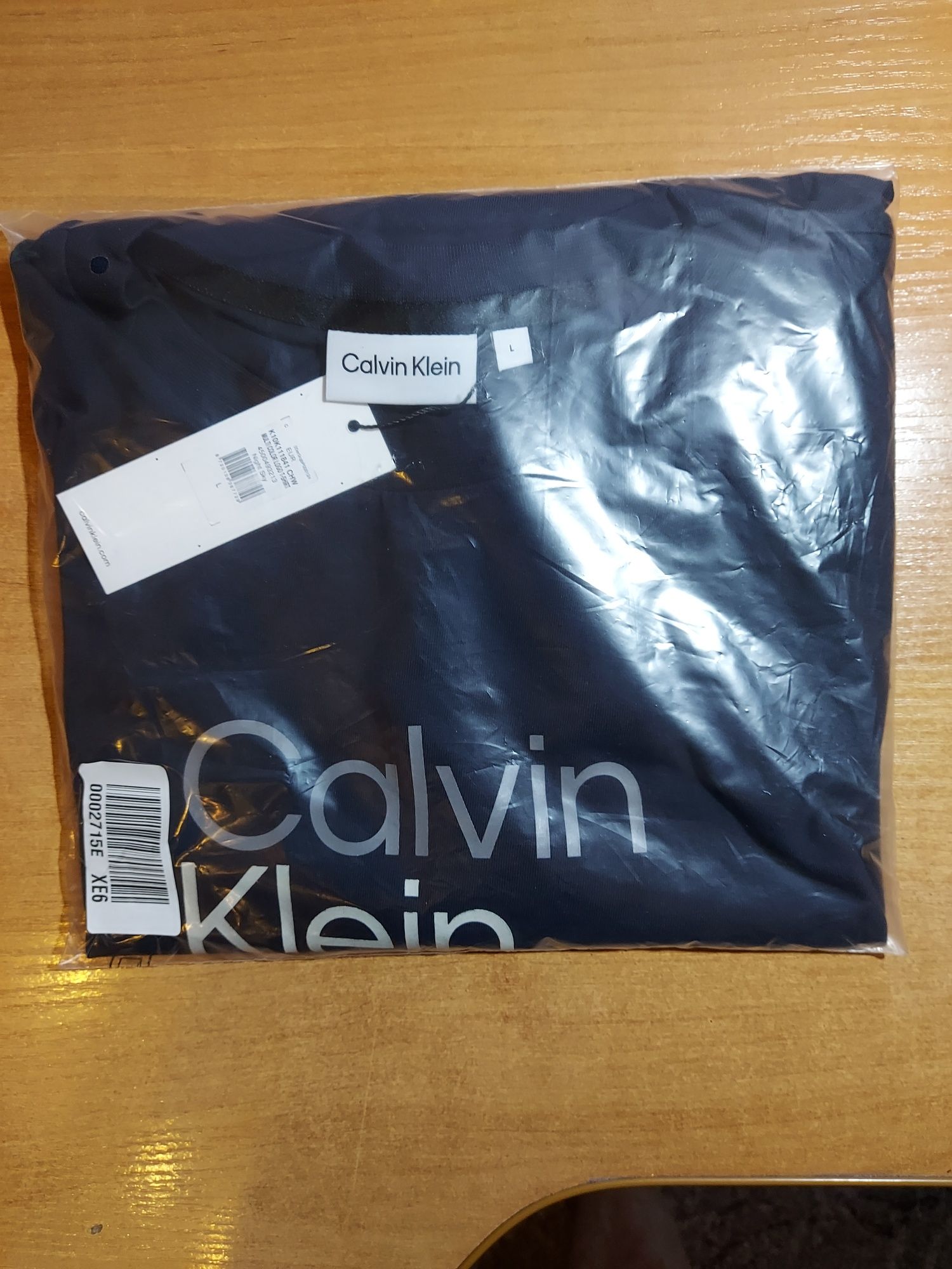T-shirt Calvin Klein rozmiar L
