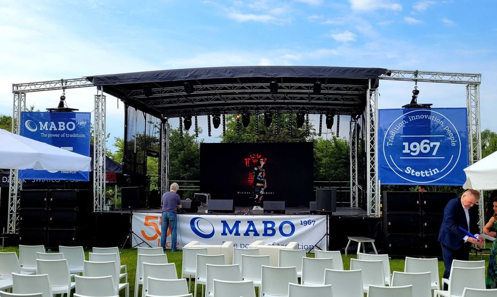 Scena Mobilna, obsługa imprez, nagłośnienie, oświetlenie.