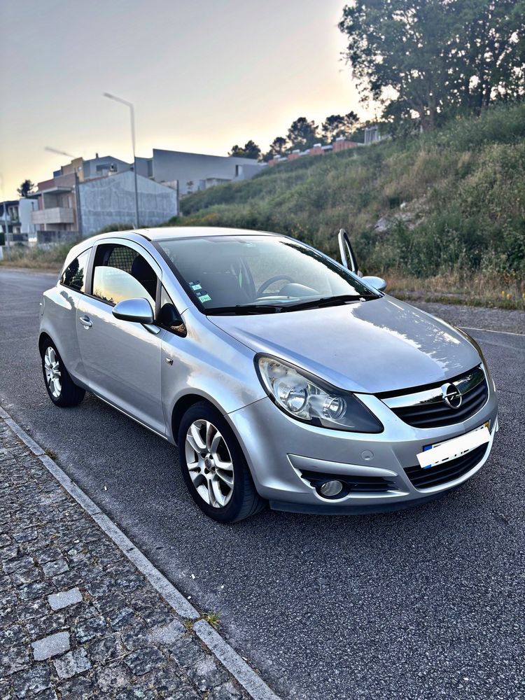 Opel Corsa Comercial 2009