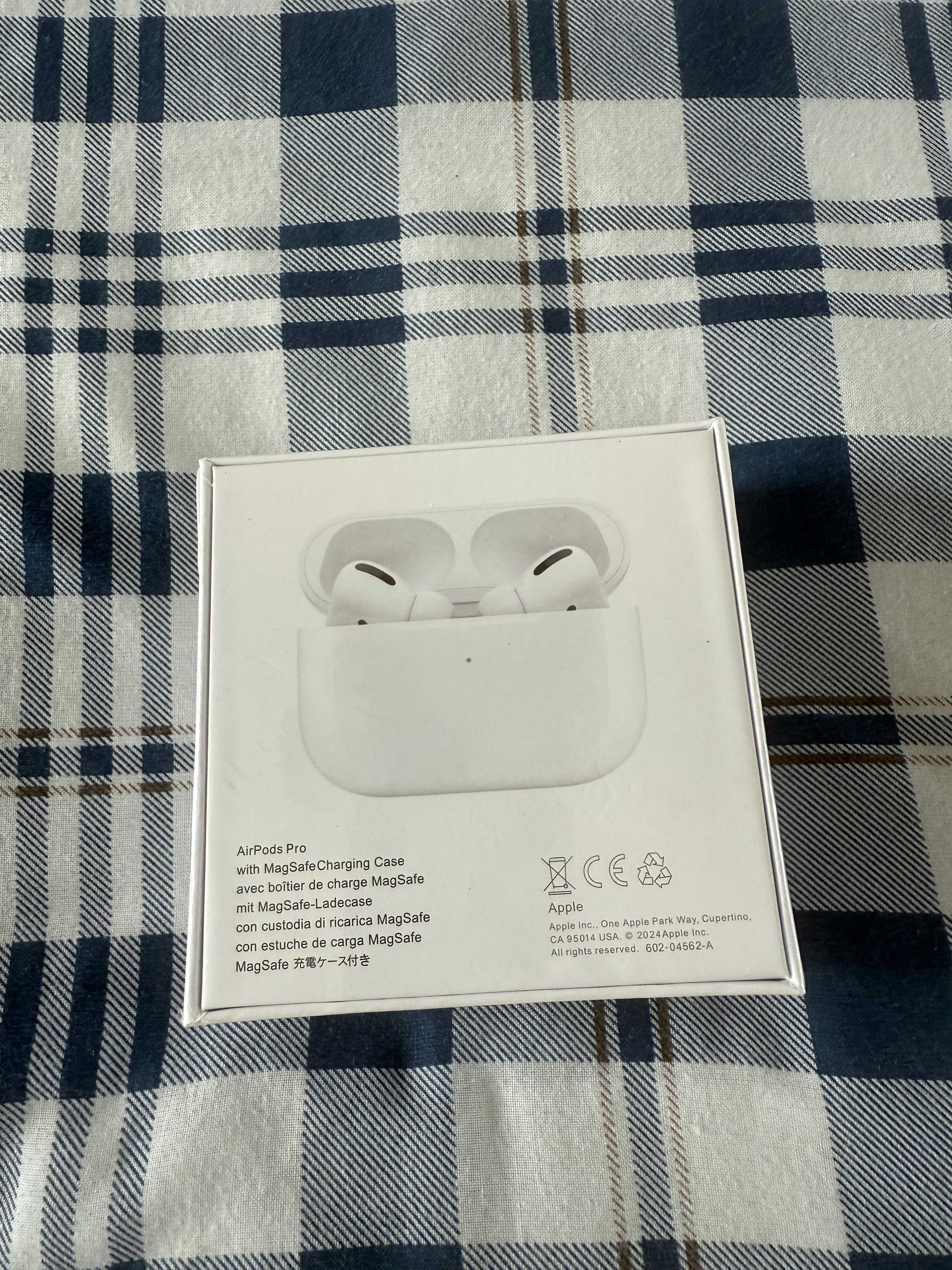 Nowe, zafoliowane słuchawki Apple AirPods Pro z etui MagSafe