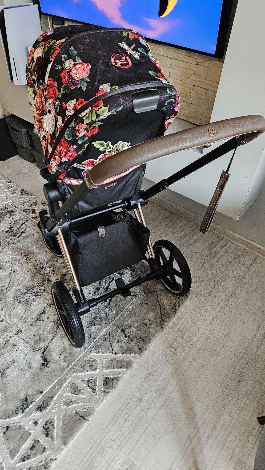 Wózek Cybex 2.0 Priam Blossom Dark z ramą Rose Gold stan Bdb