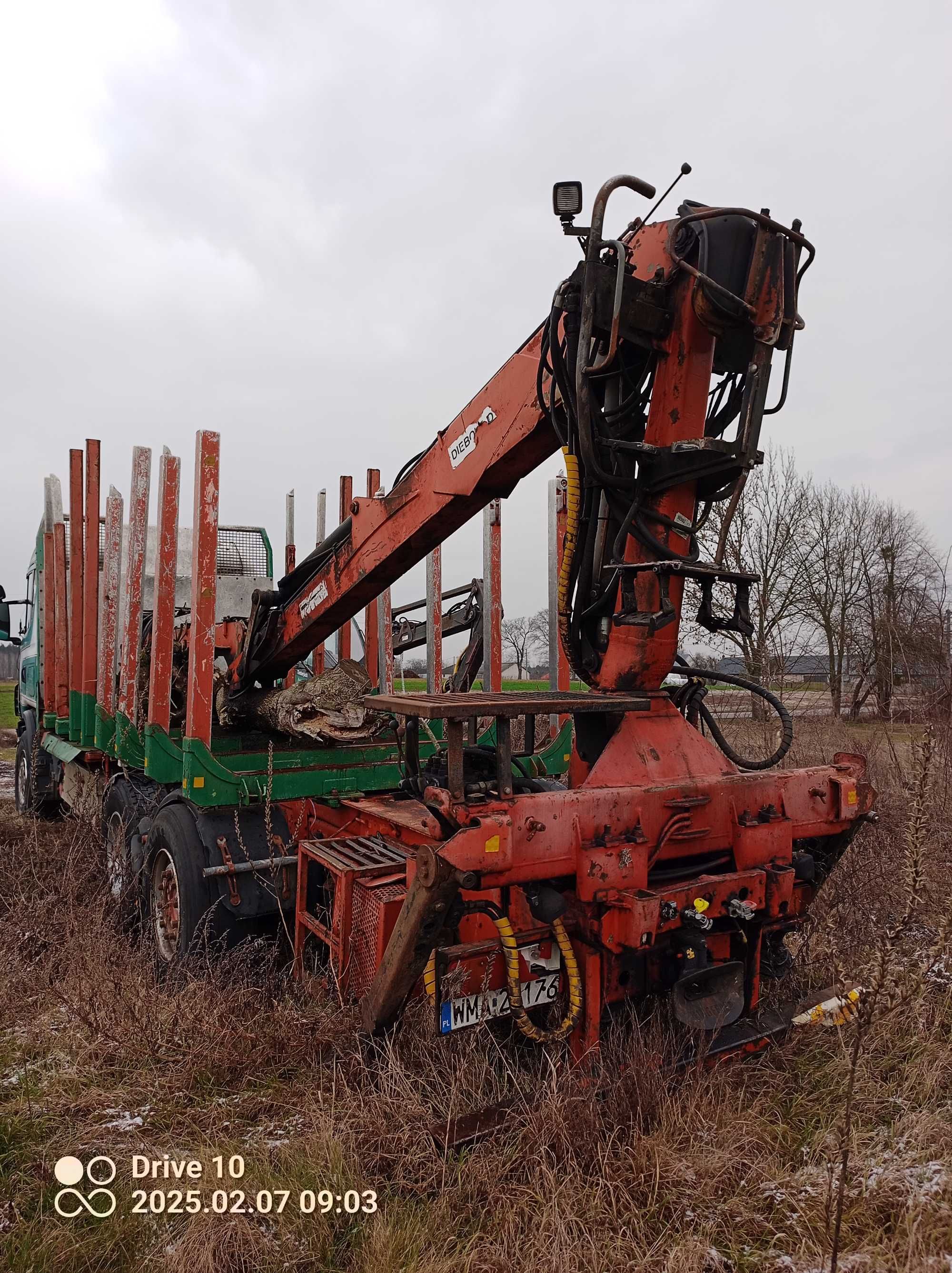 Scania 6x2 do drewna