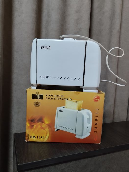 Тостер Broun Sunrise BR-1191
Это тостер на 2 л