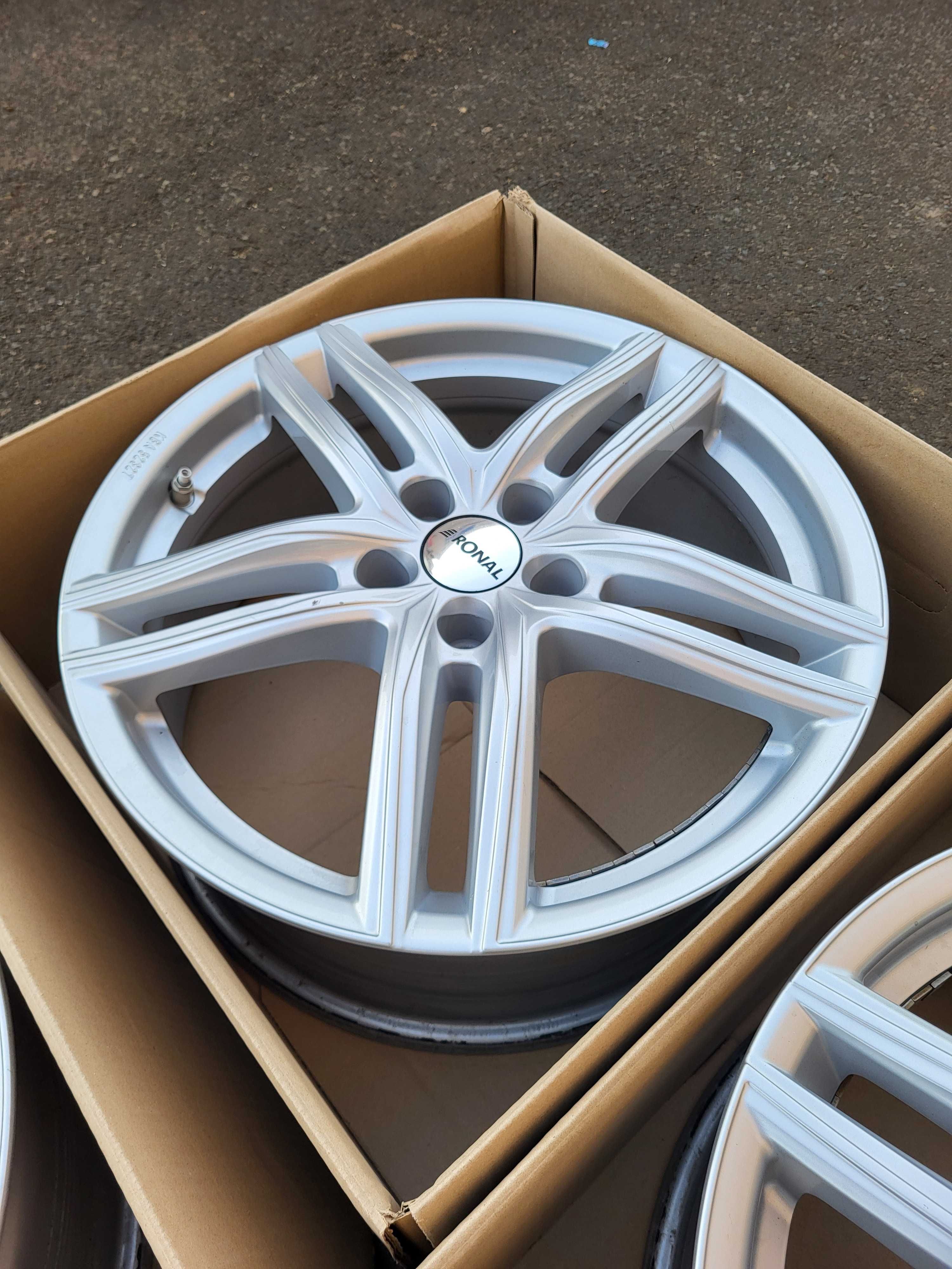 [56] 18 Cali 5x112 ET45 7J Felgi aluminiowe BMW Mercedes Audi