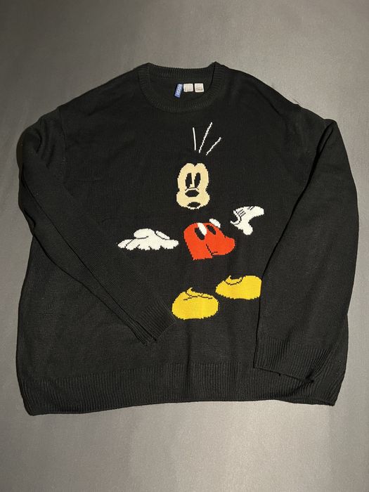 Sweter z Myszką Miki