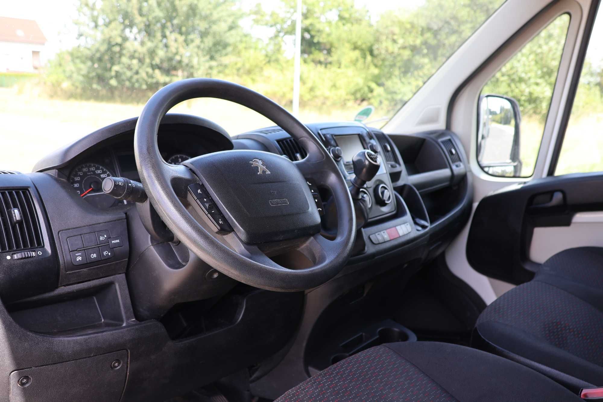 Samochód dostawczy Citroen Boxer 2,2 Diesel 140 PS
