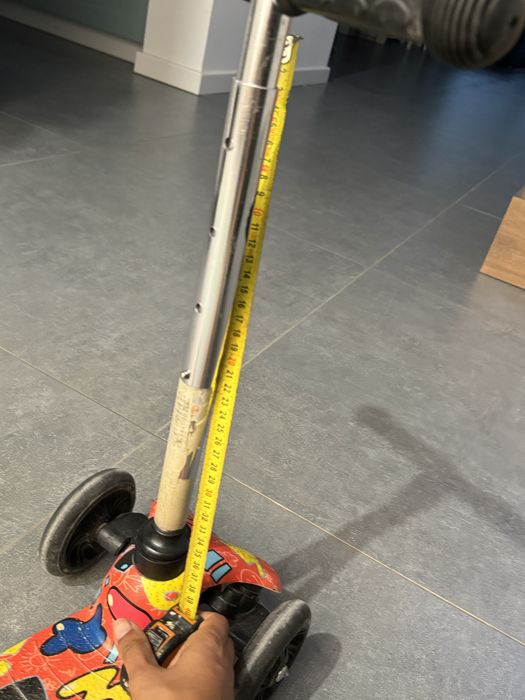 Hulajnoga dziecięca trójkołowa