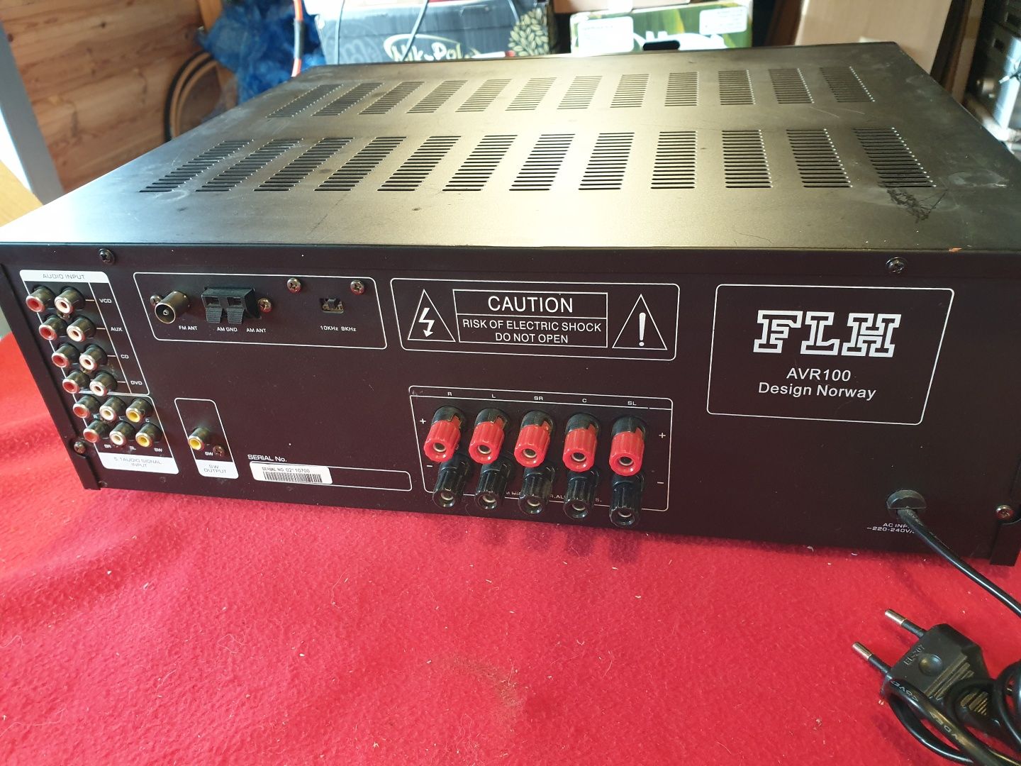 FLH AVR 100 amplituner kina domowego