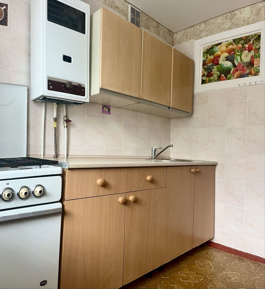 2-х зуп Уфімська, 3/5, гарний стан, ремонт, меблі