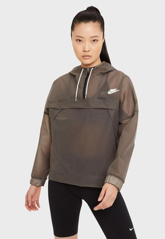 Ветровка Анорак Дождевик Nike Sportswear Women's Jacket