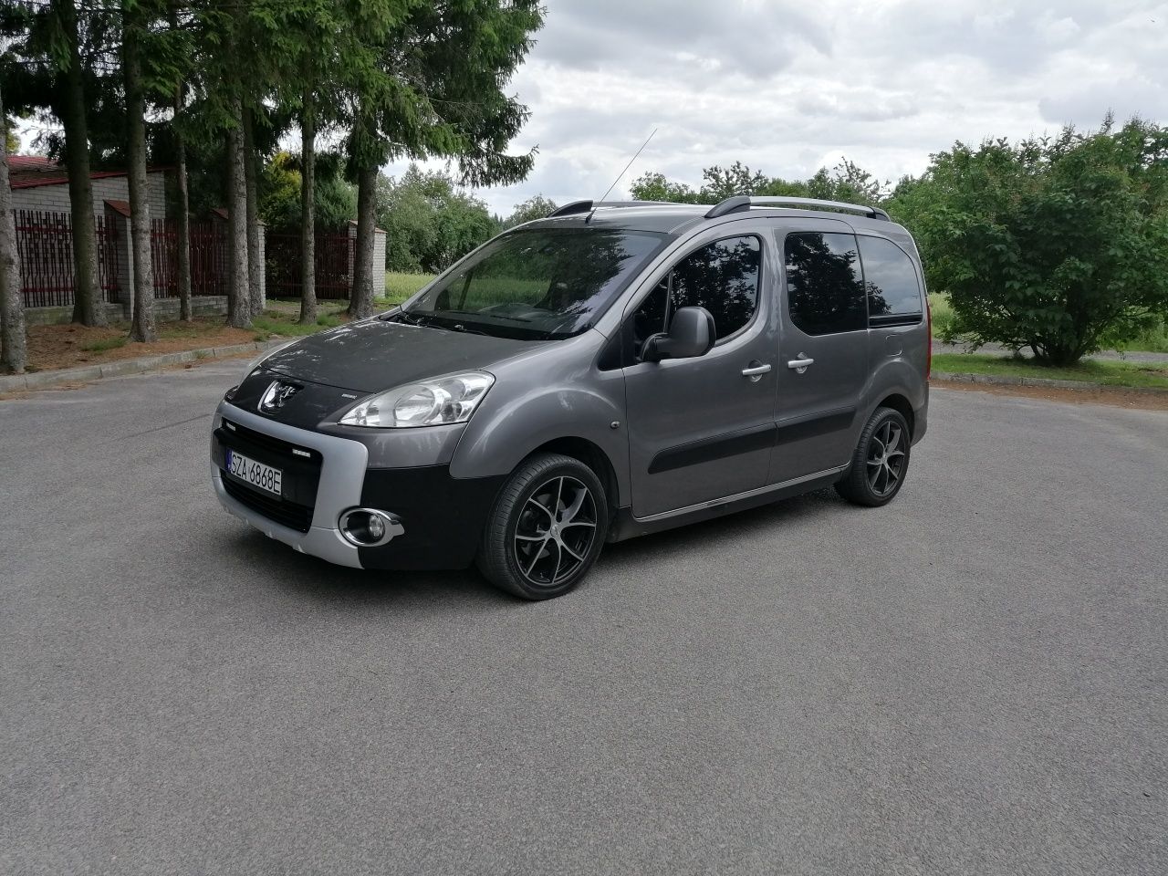 Peugeot Partner Tapee Zadbany Auto Prywatne