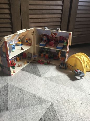 Игрушечный домик Playmobil