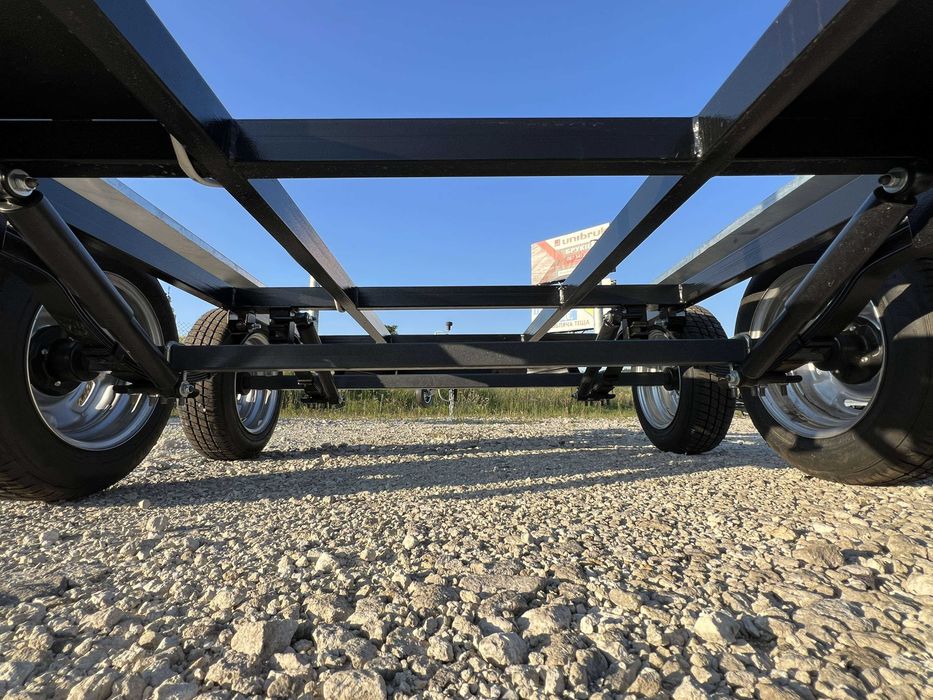 Прицеп для генератора двохвісний без гальм з опорами.