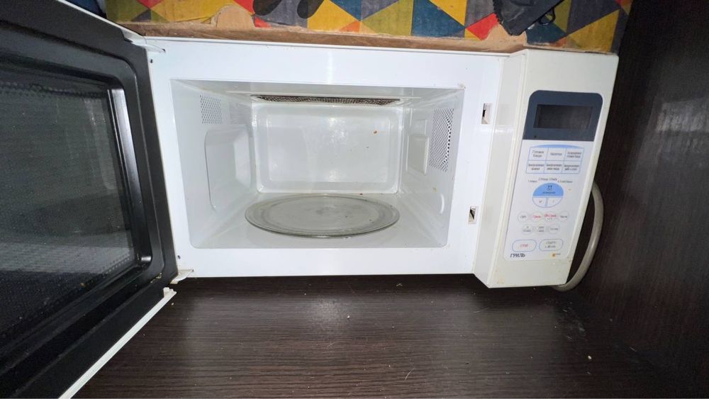 Мікрохвильовка Samsung