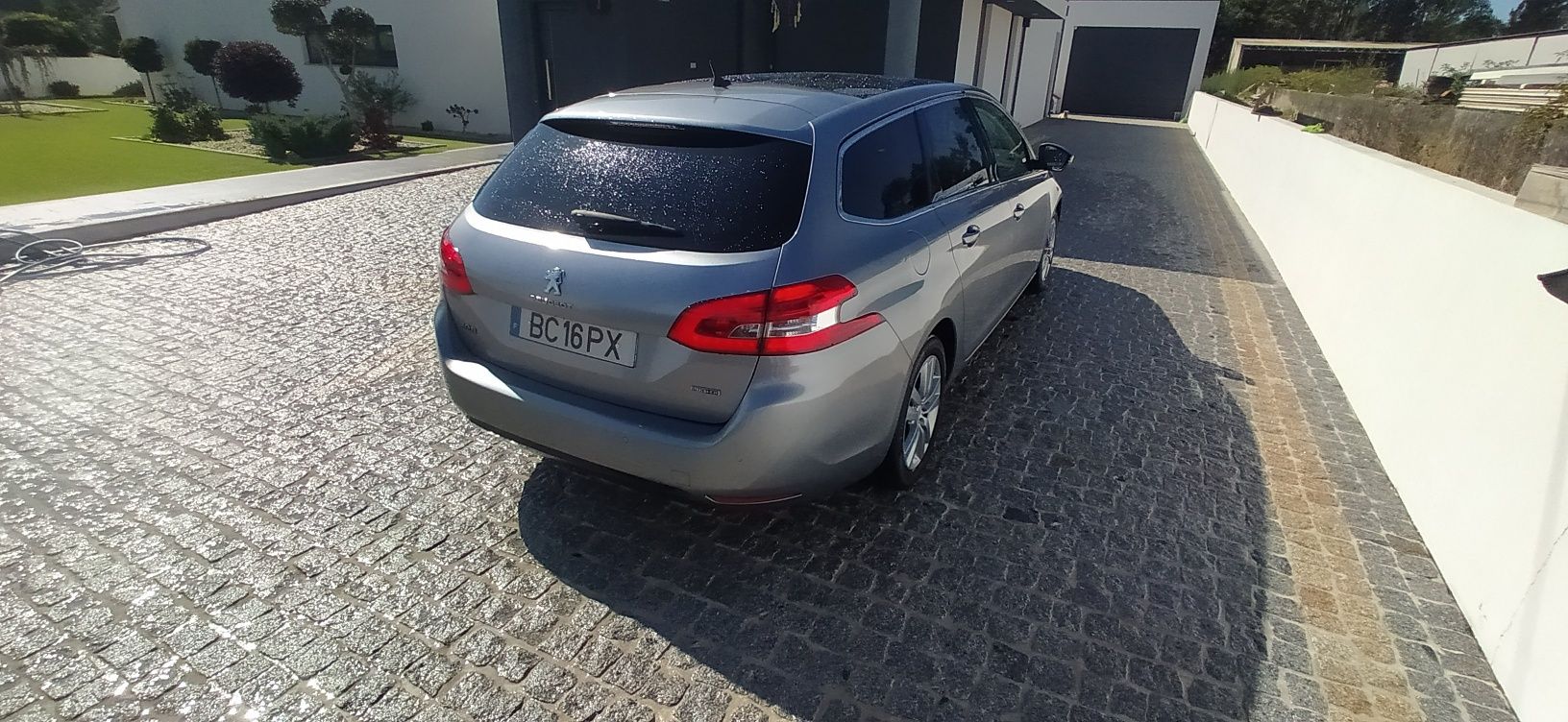 Peugeot 308sw 1.6 blue hdi 120cv irrepreensível