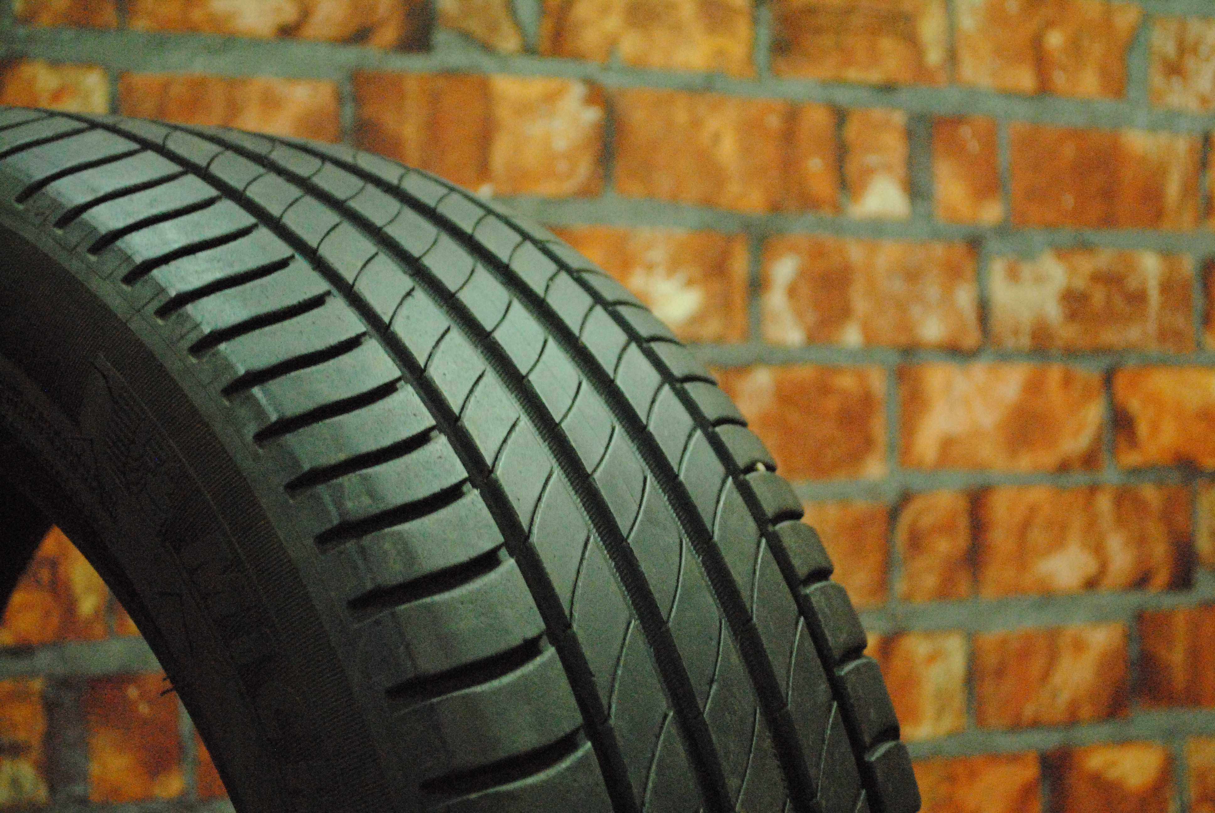 Michelin 235 45 R18