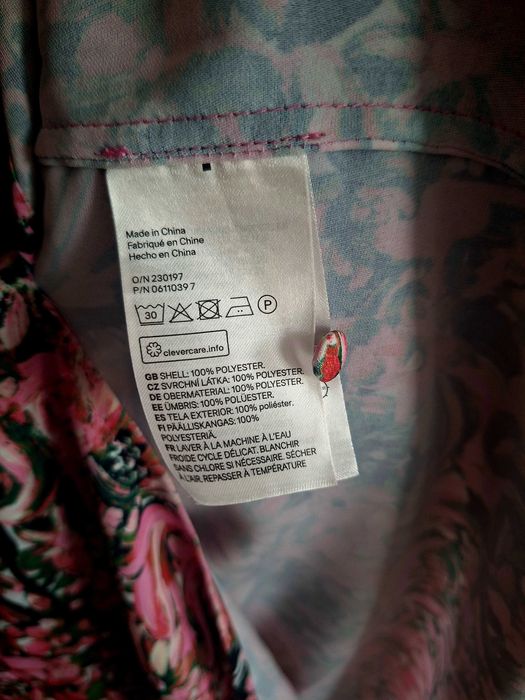 Różowa sukienka midi w kwiaty retro vintage H&M 38