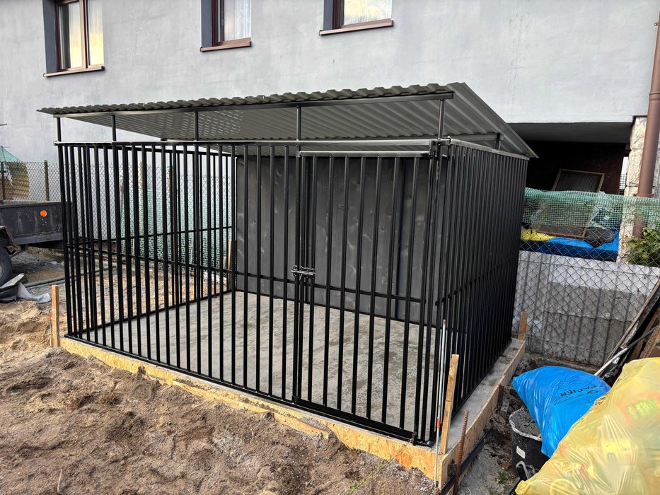 Kojec dla psa stabilny, różne modele