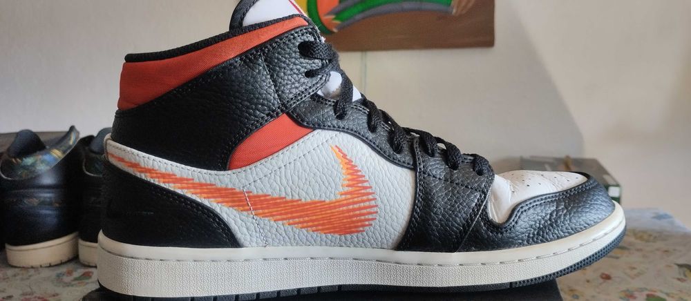 Nike air Jordan 1 mid black SP