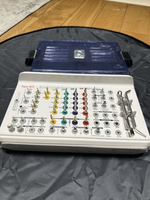 Kasety implantologiczne Osstem