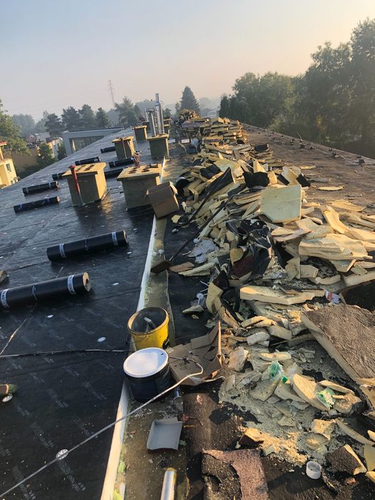 DEKARSTWO, NAPRAWA DACHU, PAPA RYNNY pokrycia dachowe roboty dekarskie