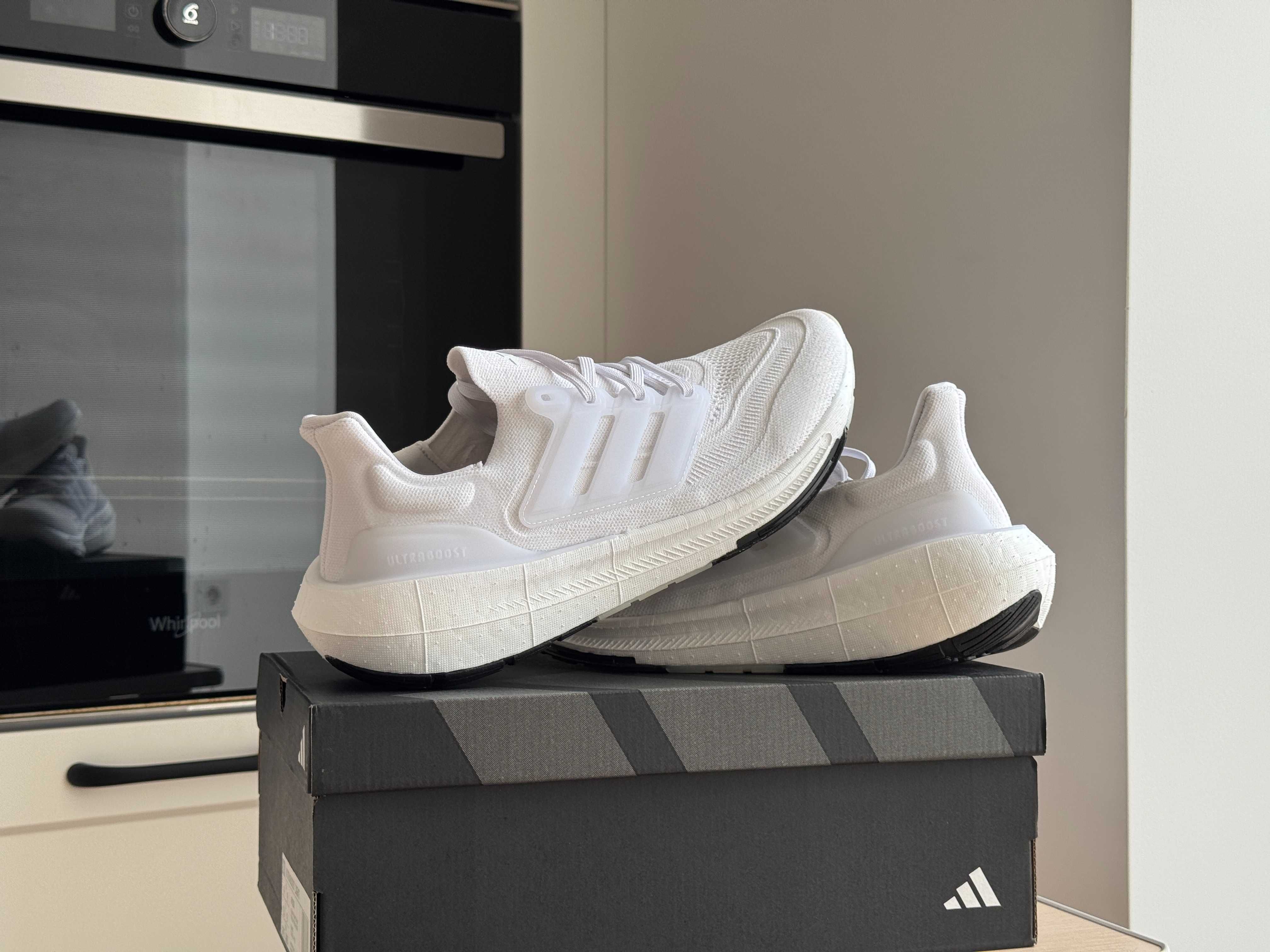 Adidas Ultraboost light