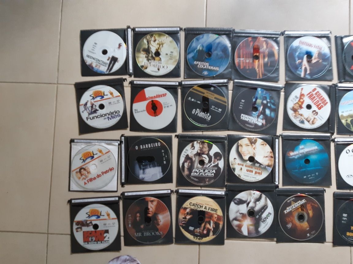 Lote 95 DVDS seminovos