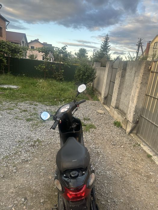 Продаю скутер ямаха джог зр 39