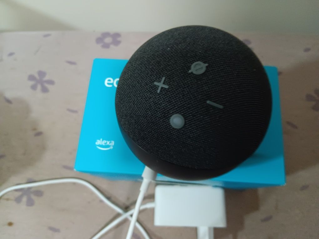 Alexa Echo Dot Coluna Inteligente 4 Geração