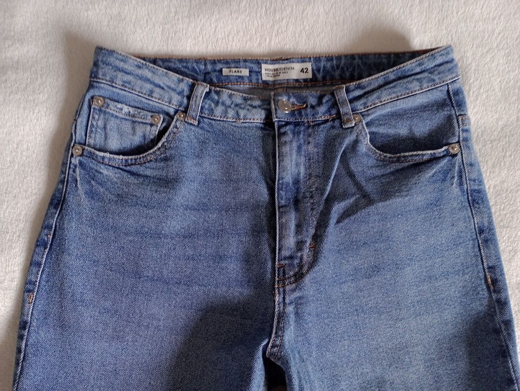Spodnie jeansowe damskie Flare House 42
