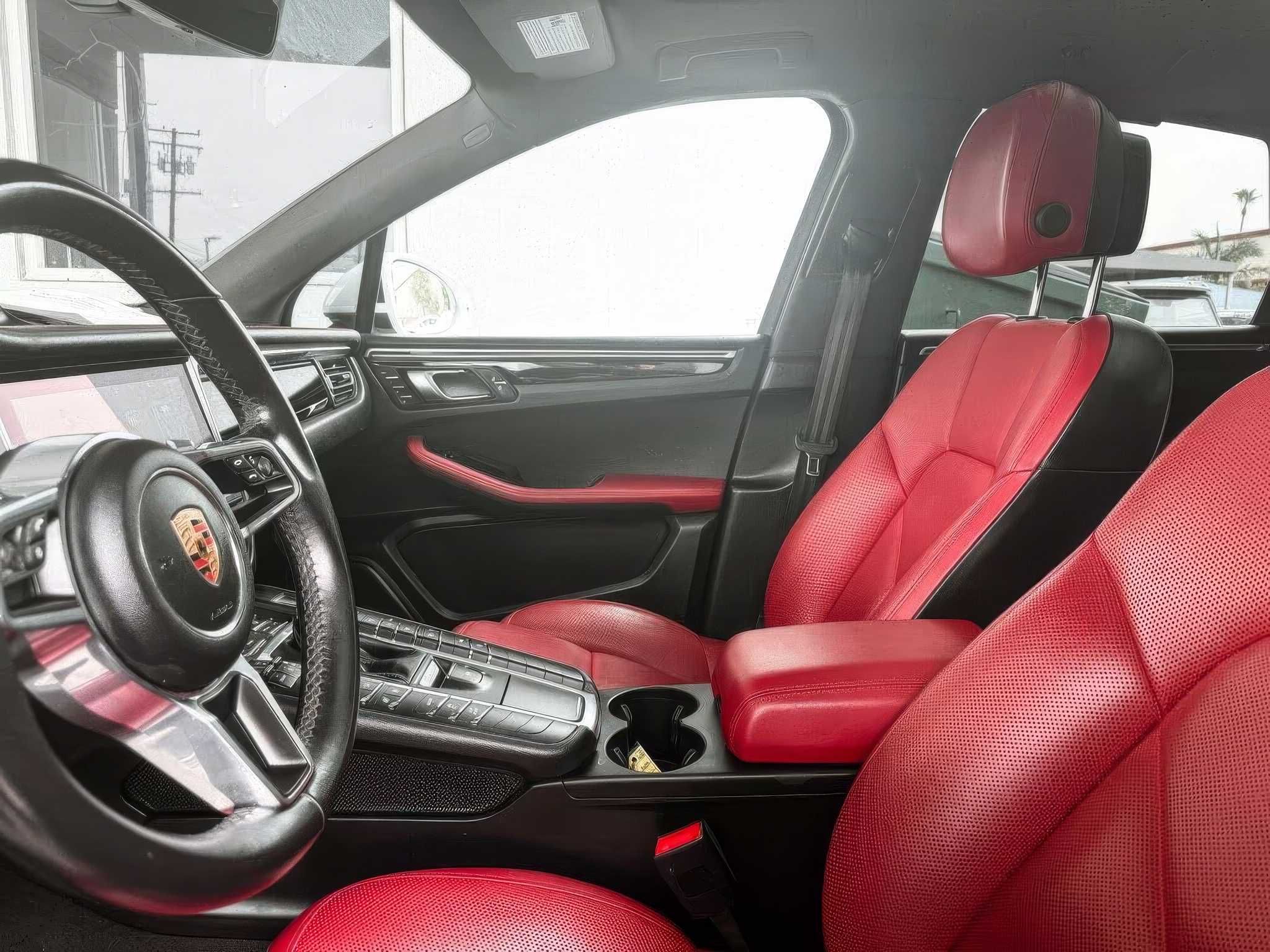 2019 Porsche Macan S