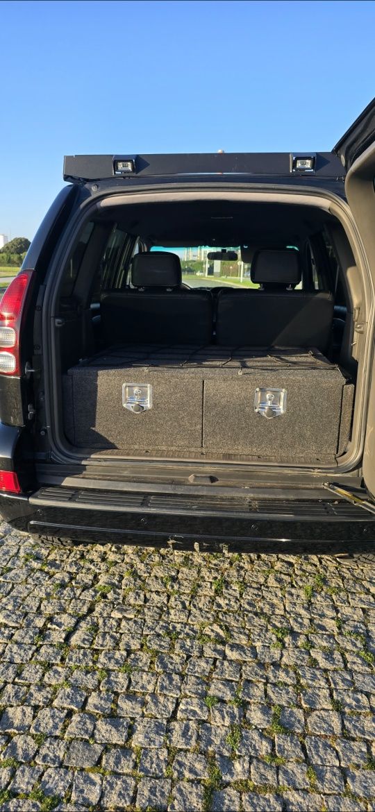 Toyota landcruiser PRADO