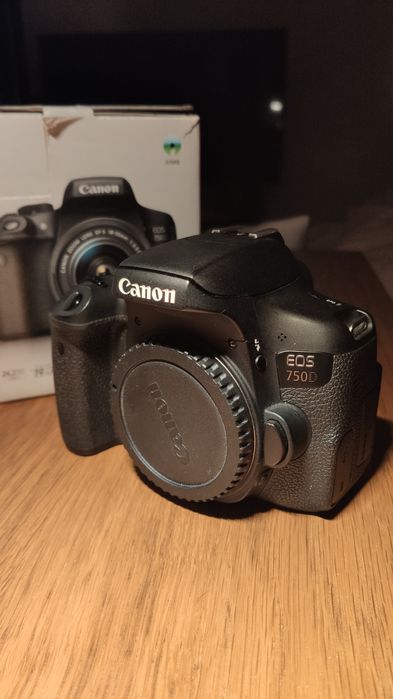 Canon 750D (Corpo)