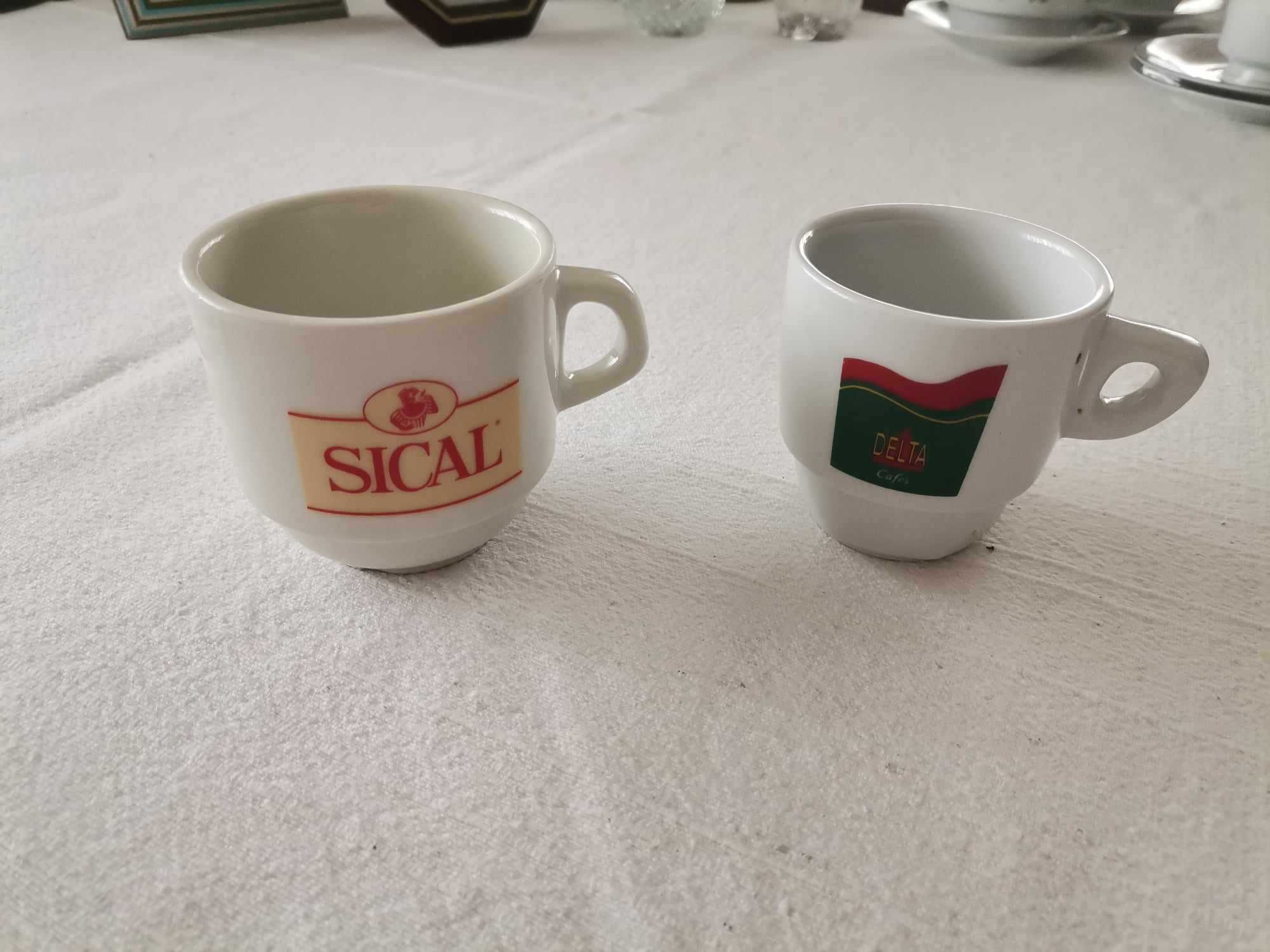 Chávenas de café para coleção