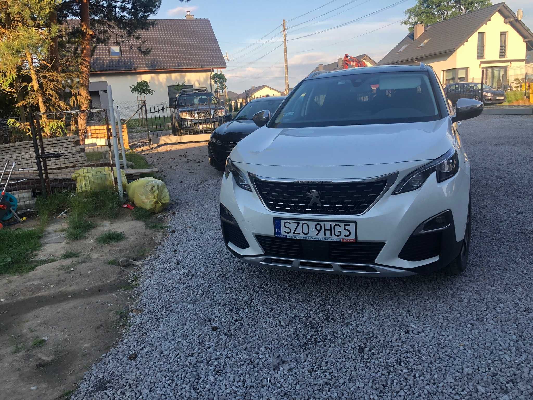 Czerwiec za 200 zł za dzień Wynajem PEUGEOT TRAVELLER 9 osób