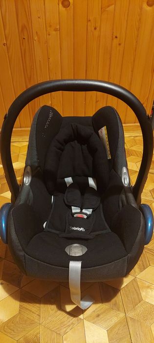 Fotelik samochodowy/nosidełko Maxi Cosi Cabrio Fix 0-13, kg