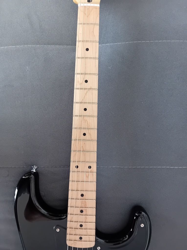 Gitara elektryczna Fender Squier Stratocaster MN BPG BLK