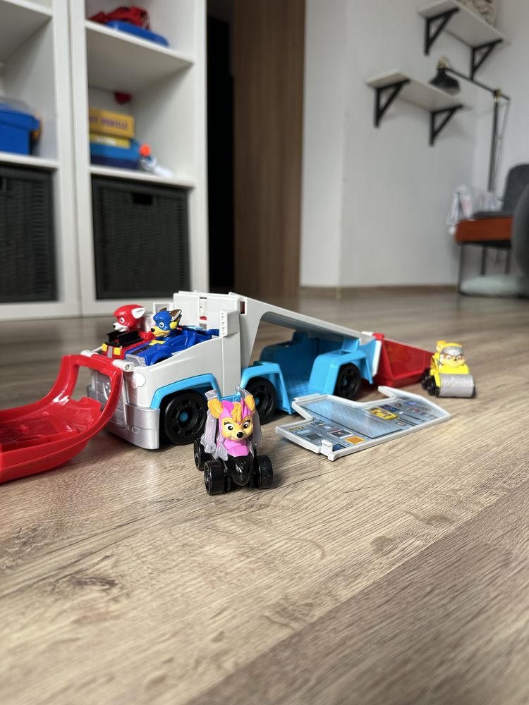 Psi Patrol – Duży zestaw! Duże auto + 4 pojazdy z pieskami!
