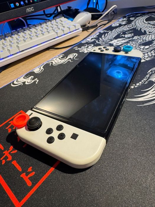 Nintendo switch oled, ESTADO PERFEITO, (muito poucas vezes usado)