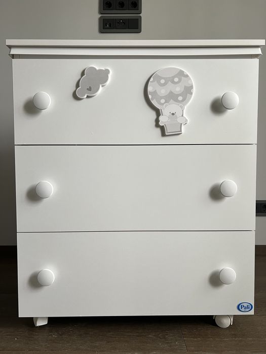 Сповівальний комод з ванночкою Pali . Пеленатор . Стан ідеальний