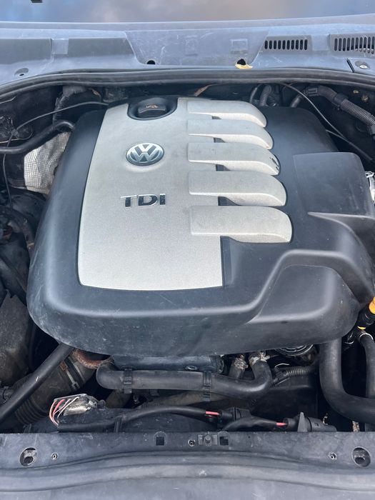 Фольксваген Тоурег 2.5 TDI