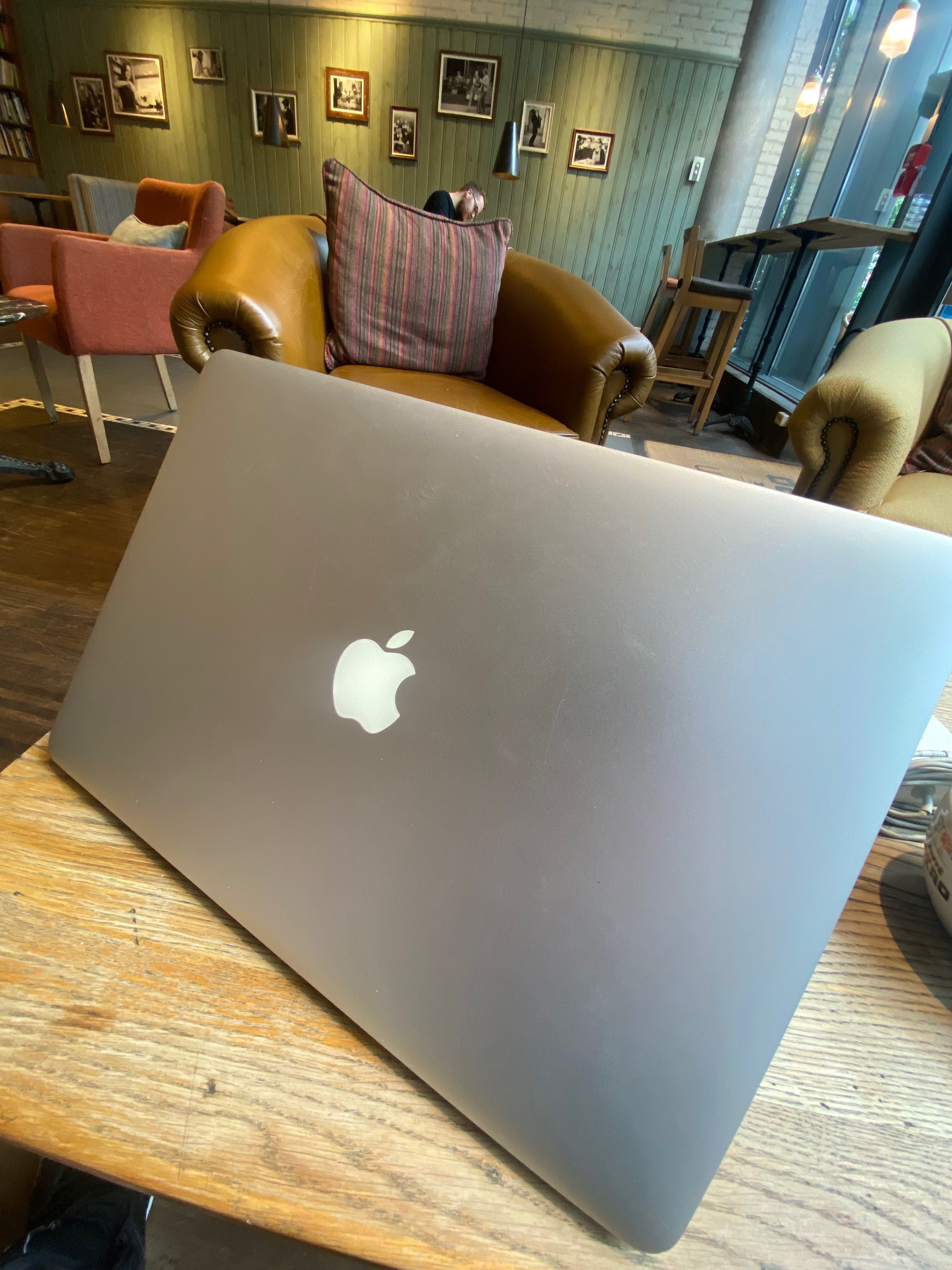 MacBook Pro 500 GB