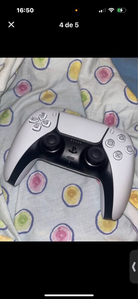 PlayStation 5 - 1 Comando + 1 Jogo