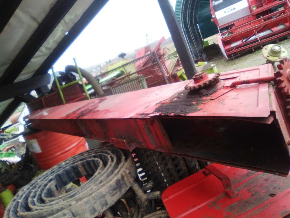 Podajnik Kłosowy MF307