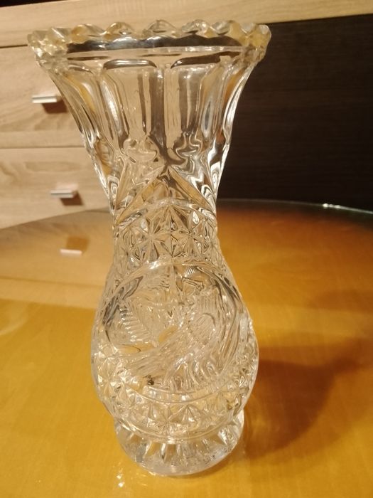 Szklany wazon z PRL-u