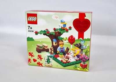 Vendo lego 40236 Romantic Valentine Picnic Novo e Selado