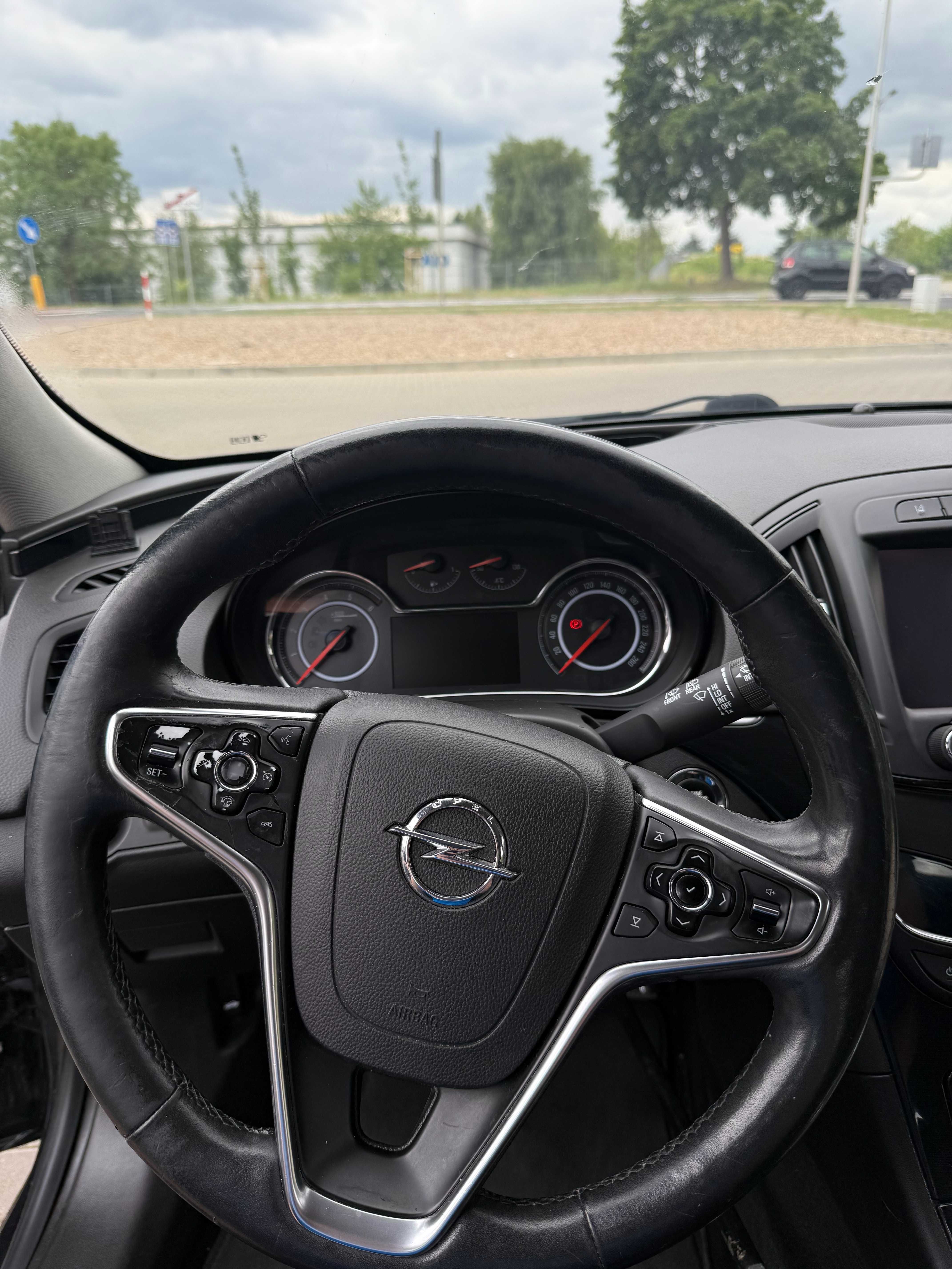 Opel Insignia 2.0 CDTI Sports Tourer Automatik Edition